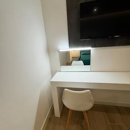 1 Apartment